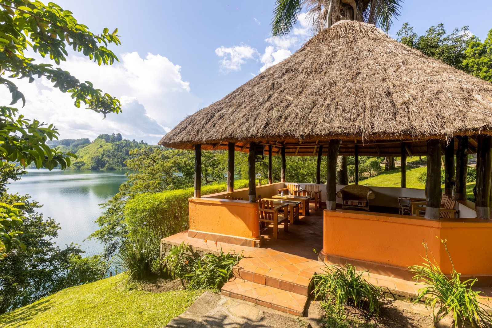 The thatched lakeside dining pavilion looking out over Lake Nyinabulitwa